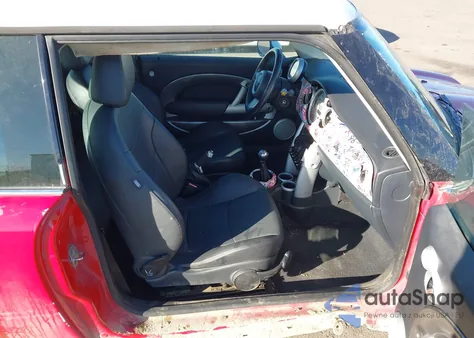 2006 Mini Cooper S from USA, damaged, VIN WMWRE335X6TN25797